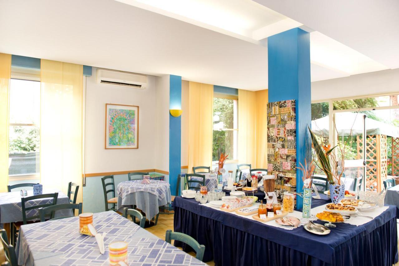 Hotel Villa Rosa チェゼナーティコ エクステリア 写真
