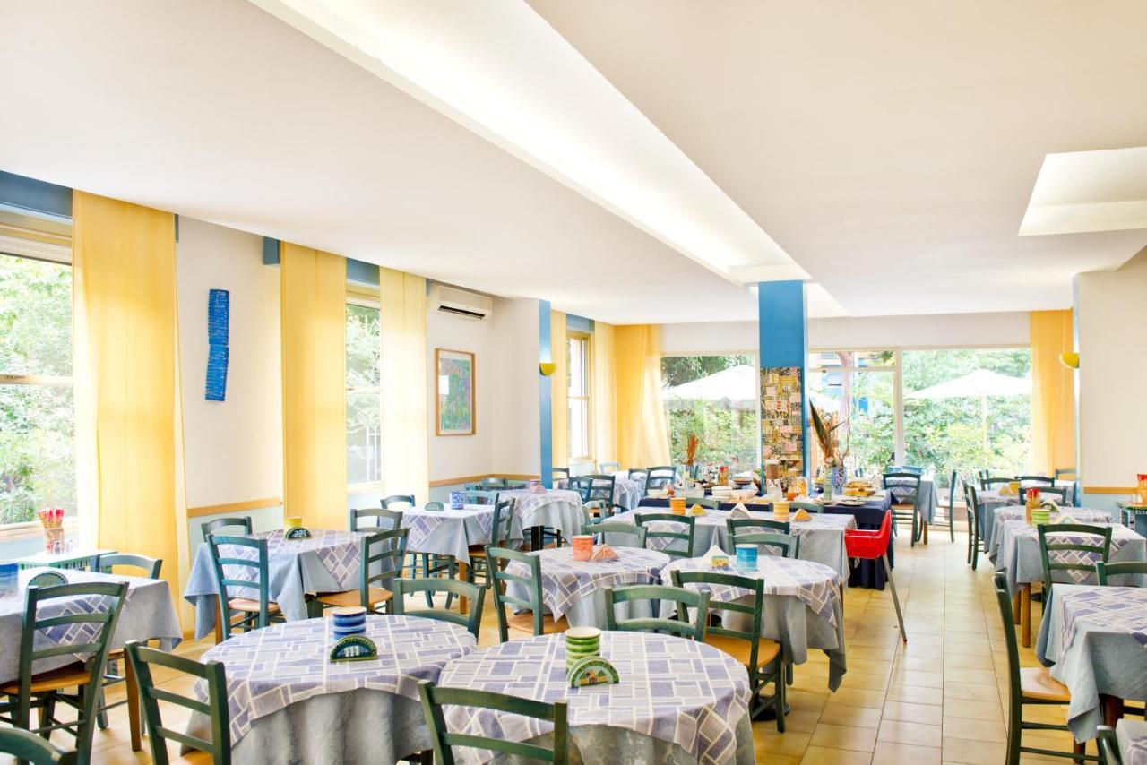 Hotel Villa Rosa チェゼナーティコ エクステリア 写真