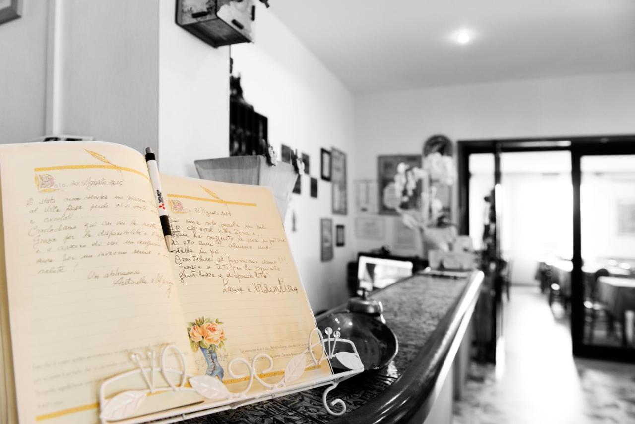 Hotel Villa Rosa チェゼナーティコ エクステリア 写真